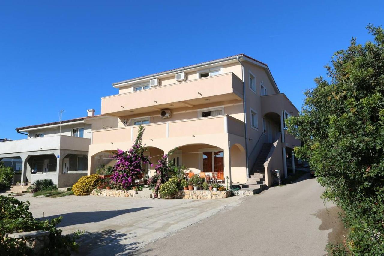 נובליה Apartments Monopoly מראה חיצוני תמונה