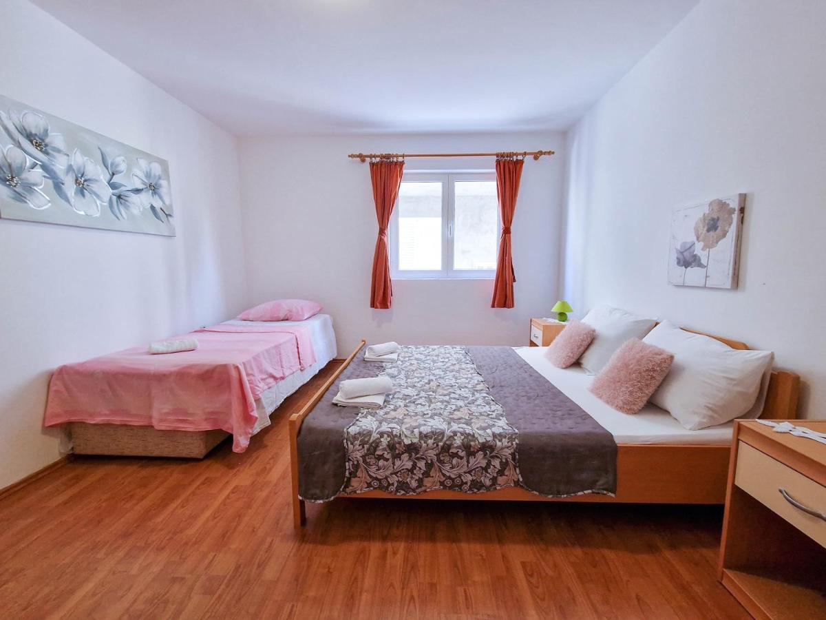 נובליה Apartments Monopoly מראה חיצוני תמונה