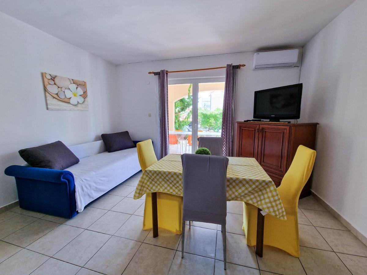 נובליה Apartments Monopoly מראה חיצוני תמונה